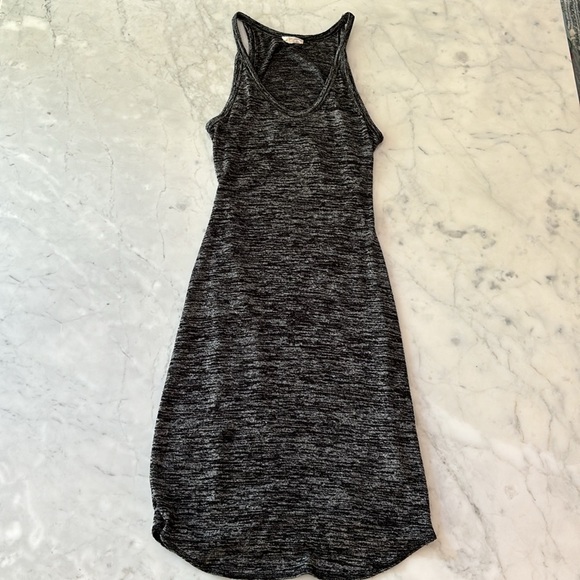 Aritzia Wilfred Free Yasmin Dress Size Small - Picture 4 of 11